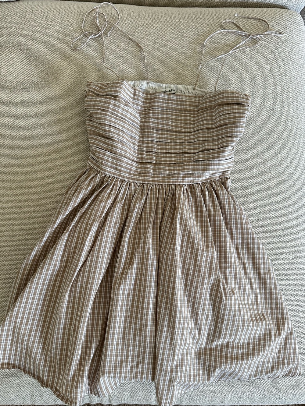 Abercrombie & Fitch The A&F Emerson Tie-Strap mini dress light brown plaid